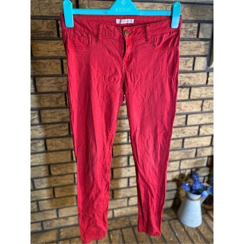 Refuge Women’s Red Pants